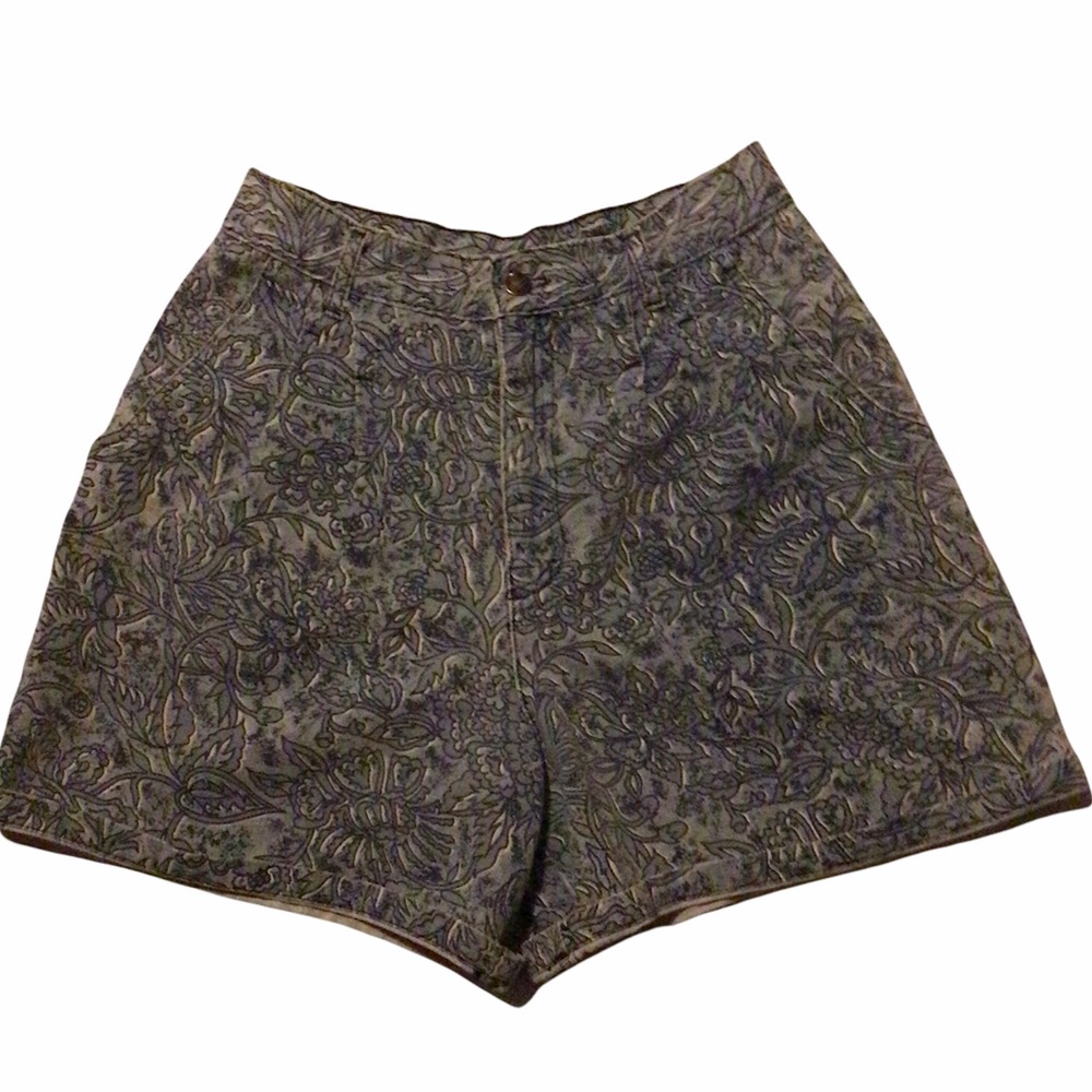 VINTAGE D.A.K. High waisted jean shorts